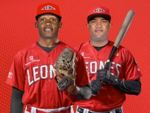 Socrates Brito y Phillips Valdez Escogido
