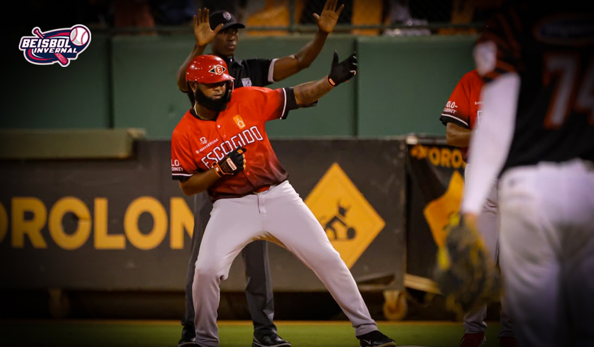Leones ganan el segundo de la Serie Final guiados por Navarro y Lake