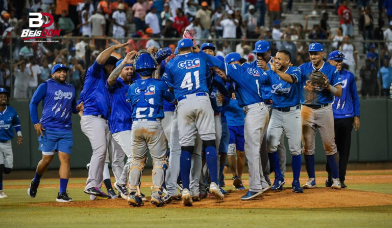 Licey lanza juego sin hit ante Toros del Este y asume liderato de LIDOM
