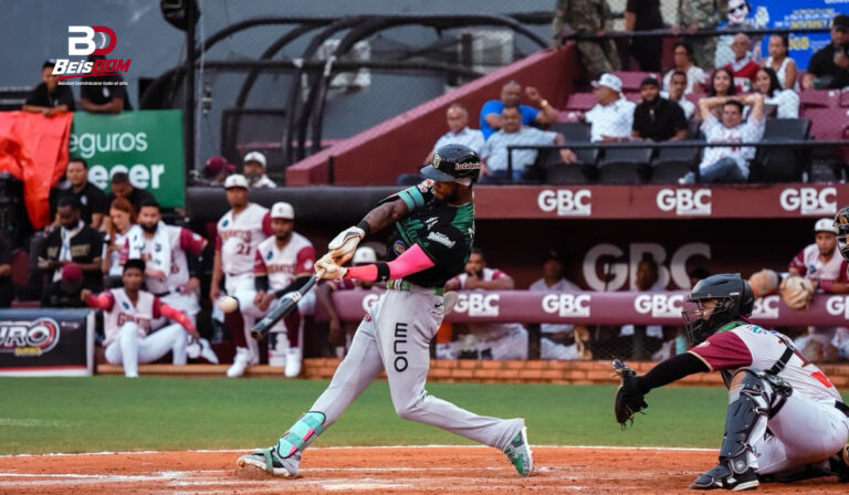 Estrellas vencen a Gigantes 12-6 con tres jonrones y toman el liderato